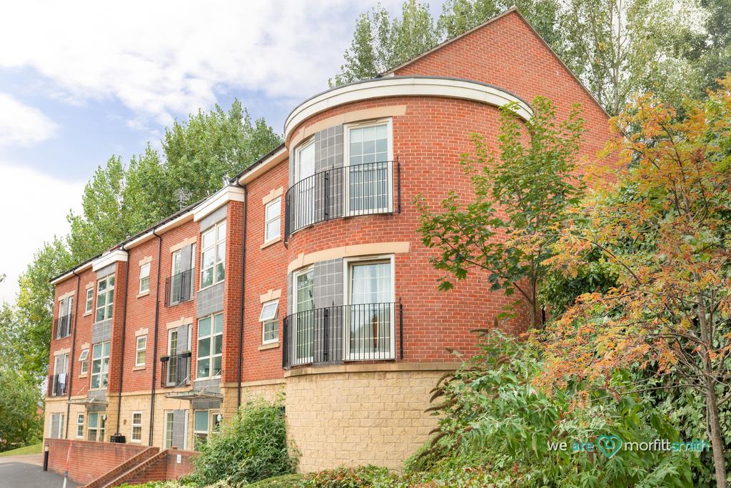 Lower Holywell, 11 Holywell Heights... 2 bed apartment £120,000