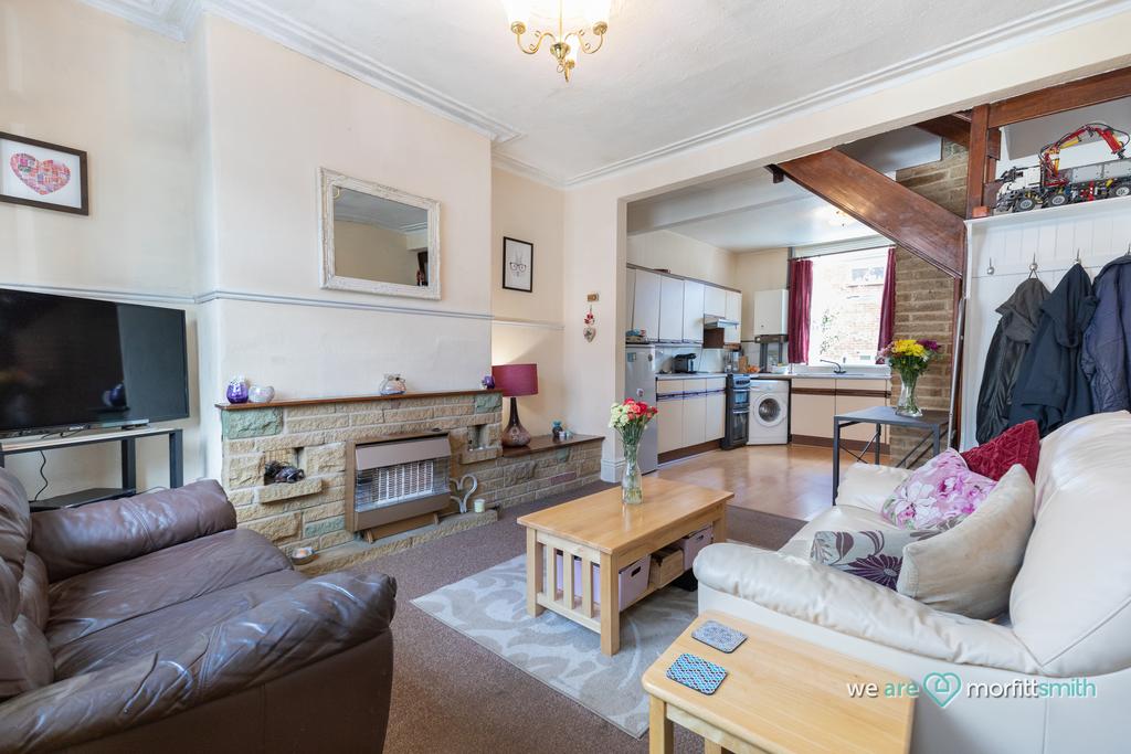 Hunter Road, Hillsborough, S6 4LF Viewing Essential 3 bed terraced