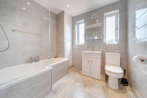 19 Firstway, London, SW20 0JD