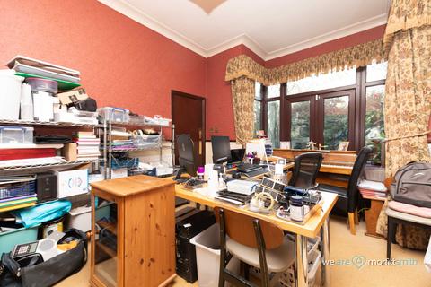 20 Crabtree Lane, Sheffield, S5 7AY
