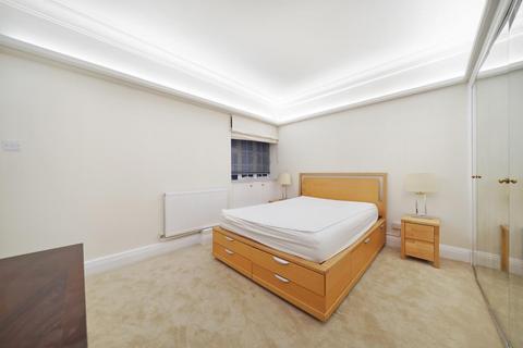 undefined, 32 Grosvenor Street, London, w1k
