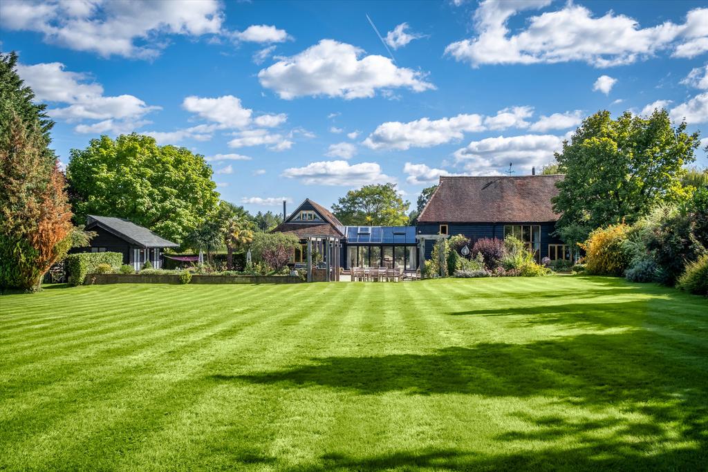 Whitmoor Lane, Sutton Green, Guildford, Surrey, GU4 Farm for sale £
