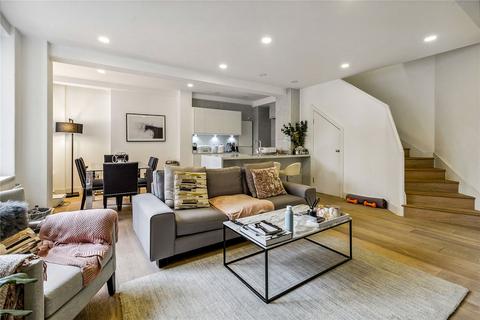 undefined, Swan Court, Chelsea Manor Street, SW3