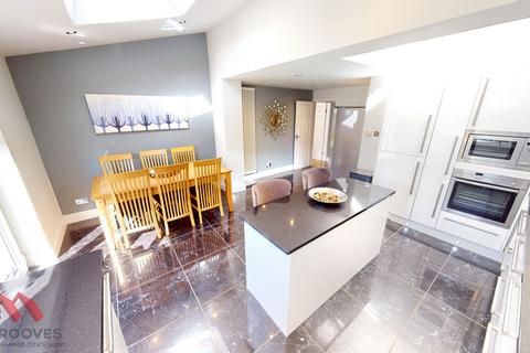 65 Beauclair Drive, Liverpool, L15 6XQ
