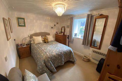 1 bedroom ground floor flat for sale - Trafalgar Court, Topsham