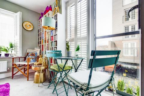 2 bedroom apartment for sale - The Boulevard, Horsham