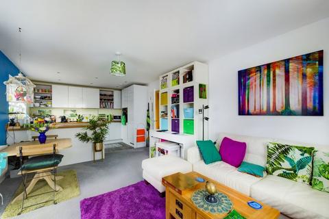 2 bedroom apartment for sale - The Boulevard, Horsham