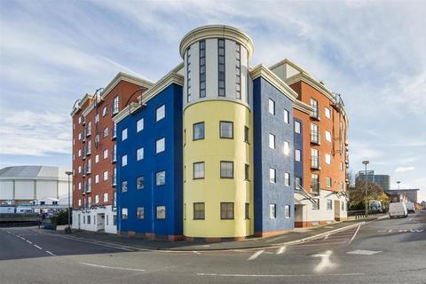 2 bedroom apartment to rent, Brindley Point, Sheepcote Street, Birmingham, B16