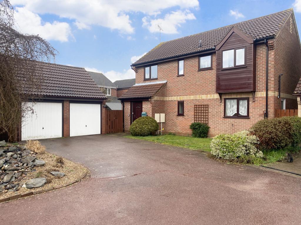 Sebert Road, Bury St. Edmunds 4 bed detached house for sale £425,000