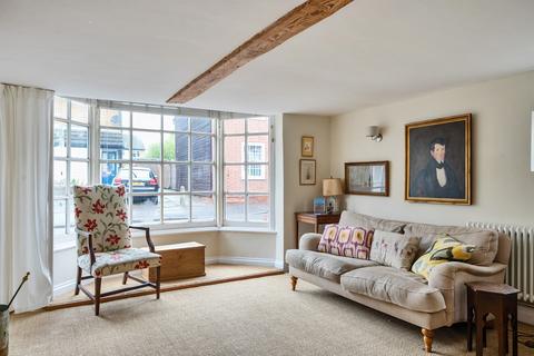 3 bedroom semi-detached house for sale, West Street, Carshalton