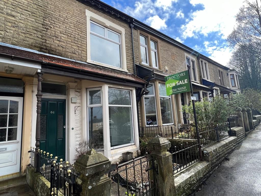 Earnsdale Road, Darwen 2 bed terraced house £150,000