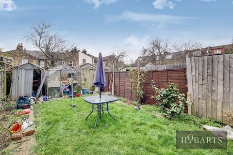 8 Ranelagh Road, London, N22 7TN