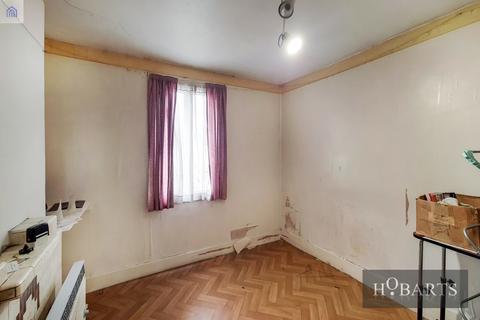 8 Ranelagh Road, London, N22 7TN