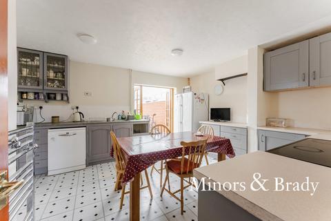 4 Back Lane, Beeston, King's Lynn, PE32 2NN