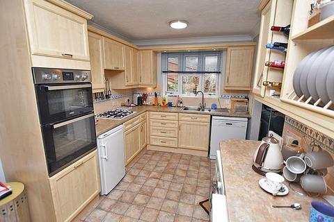 45 Button Lane, Bearsted, Maidstone, ME15 8DW