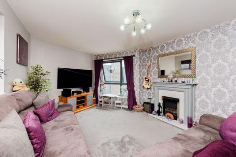 2 bedroom apartment for sale - The Decks, Runcorn