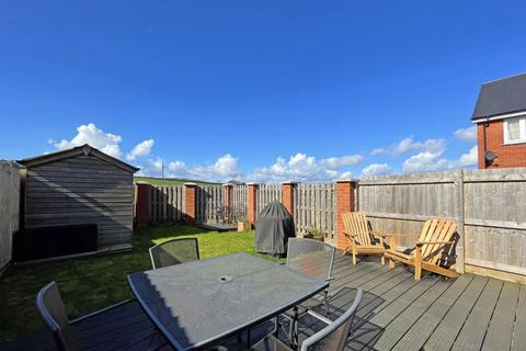 2 bedroom end of terrace house for sale - A fantastic modern home in Dawlish