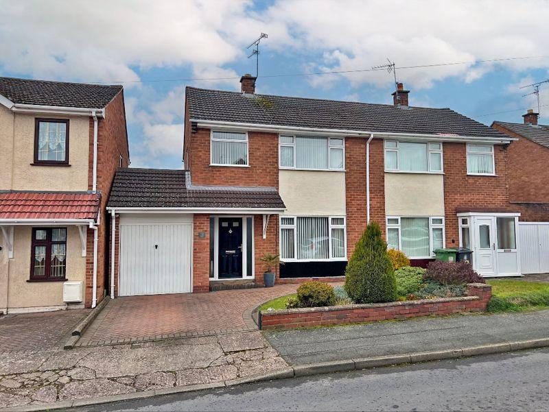 Ackleton Gardens, BRADMORE 3 bed semidetached house £220,000