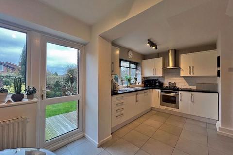3 Ackleton Gardens, Bradmore, Wolverhampton, WV3 7ES