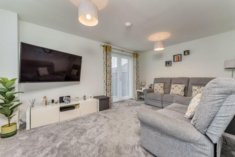 8 Brora Road, Kilmarnock, KA3 1AH 3 bed semidetached villa £165,000