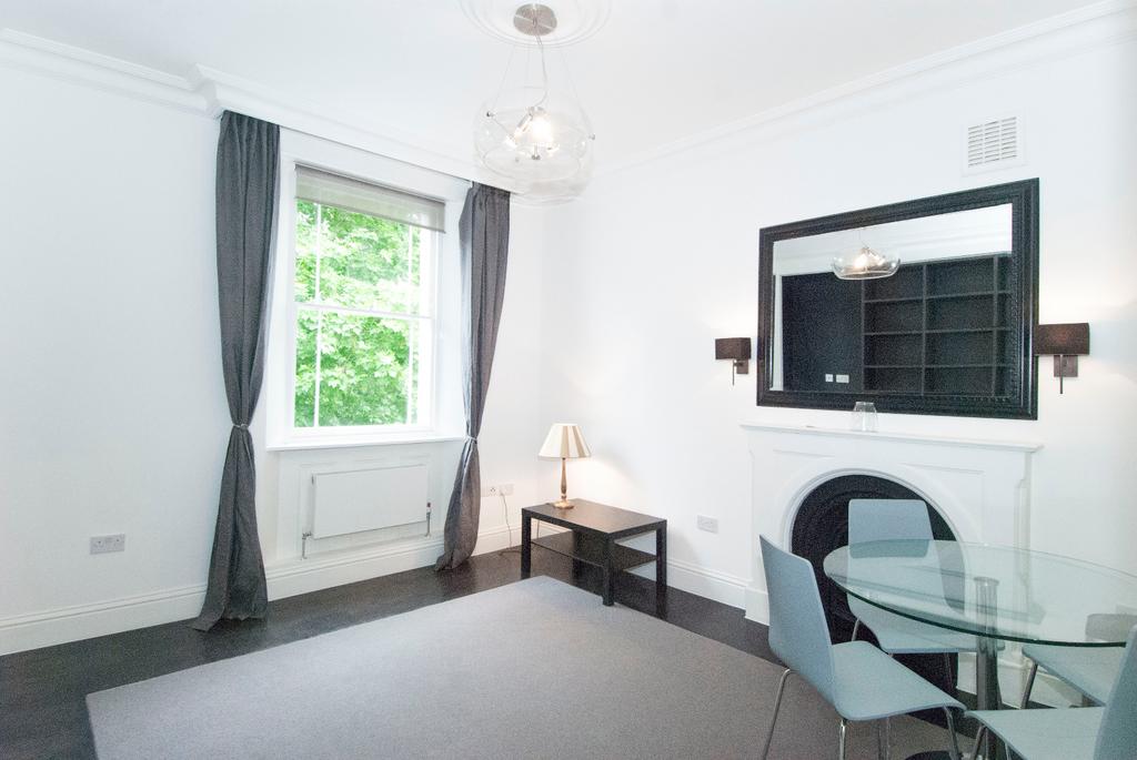 St. Square, Pimlico, London, SW1V 2 bed apartment for sale £
