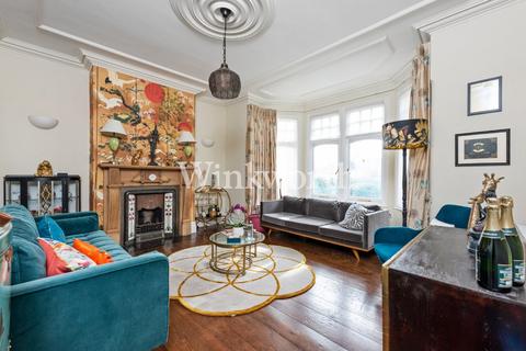 undefined, Conway Road, London, N14