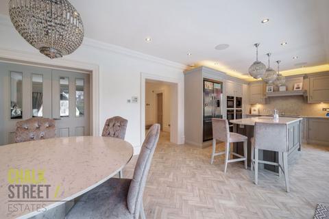 56 Parkway, Romford, RM2 5PA