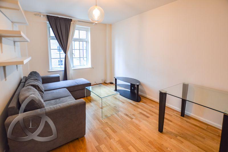 Langford Court, Abbey Road, St Johns Wood, NW8 1 bed apartment £2,150 pcm (£496 pw)