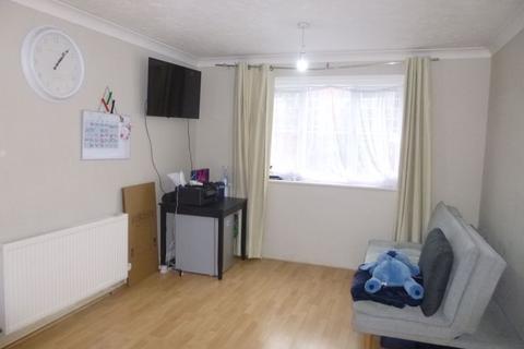 29 Caroline Place, Harlington, Hayes, UB3 5AF