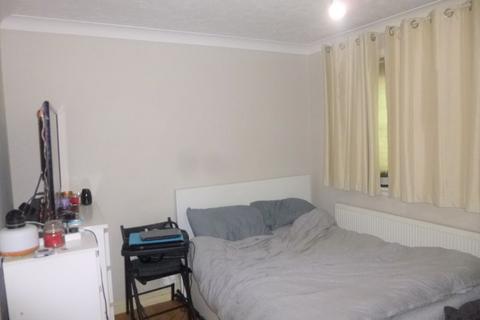 29 Caroline Place, Harlington, Hayes, UB3 5AF