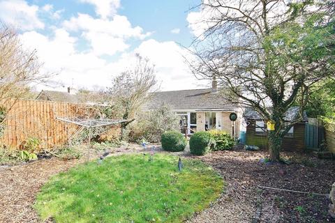 31 Dene Rise, Witney, OX28 6LU