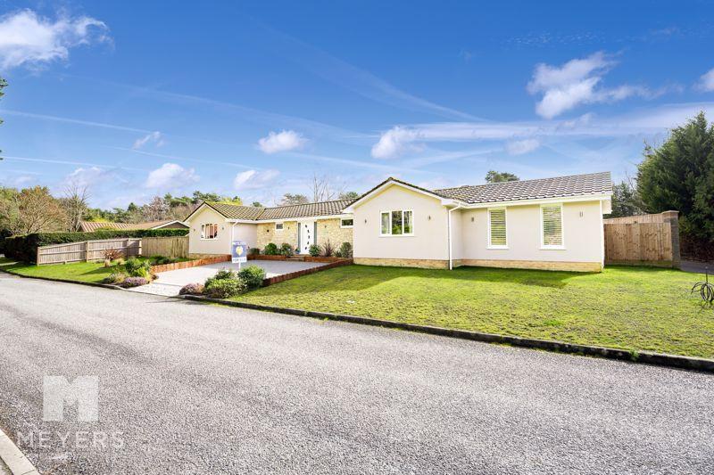 Ashley Drive North, Ashley Heath, Ringwood, BH24 4 bed bungalow for