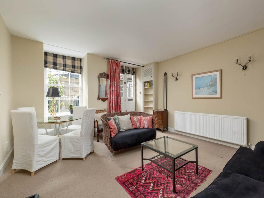 Cumberland Street, Edinburgh, 1 bed flat £995 pcm (£230 pw)