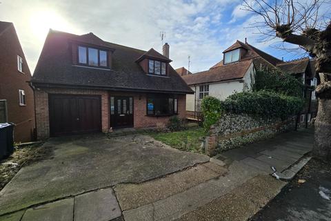 5 bedroom detached house for sale - 10a Castle Avenue, Dover