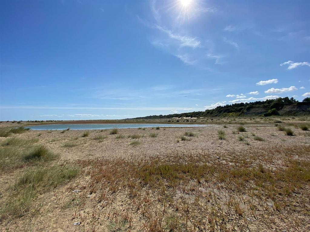 London Road, Kessingland 2 bed mobile home for sale £84,995