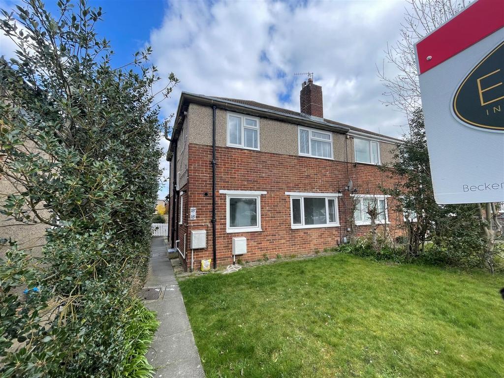 Shepperton Road, Petts Wood 2 bed to rent £1,550 pcm (£358 pw)