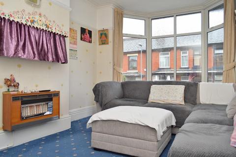 99 Burlington Avenue, Oldham, OL8 1AR