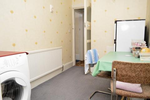 99 Burlington Avenue, Oldham, OL8 1AR