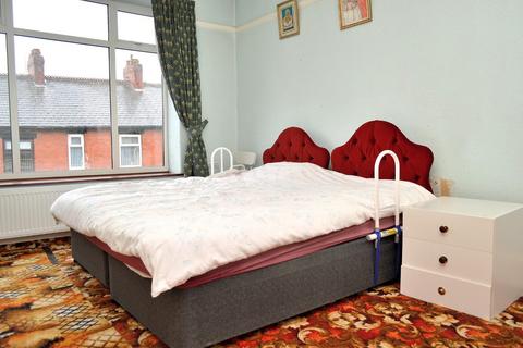 99 Burlington Avenue, Oldham, OL8 1AR