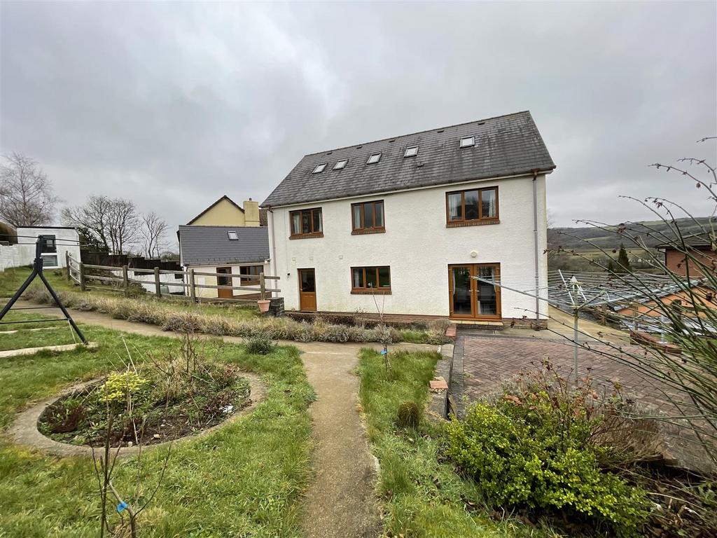 Bryn Tirion, Pontyberem, Llanelli 6 bed detached house for sale £430,000