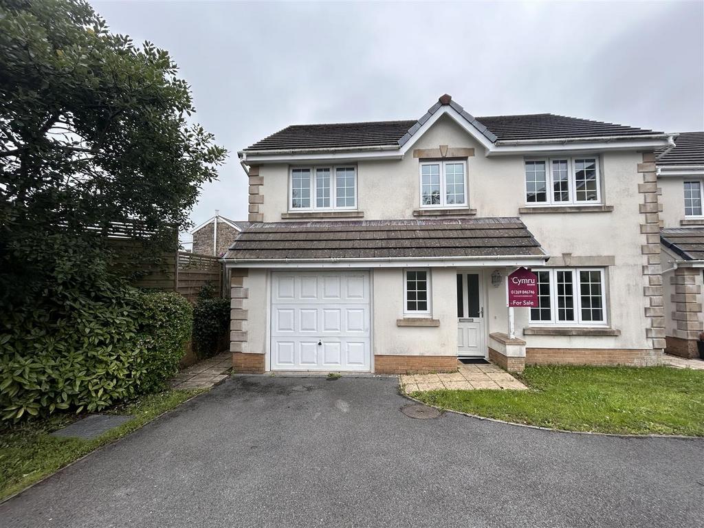 Maes Yr Ysgol, Saron, Saron, Carmarthenshire 4 bed detached house for