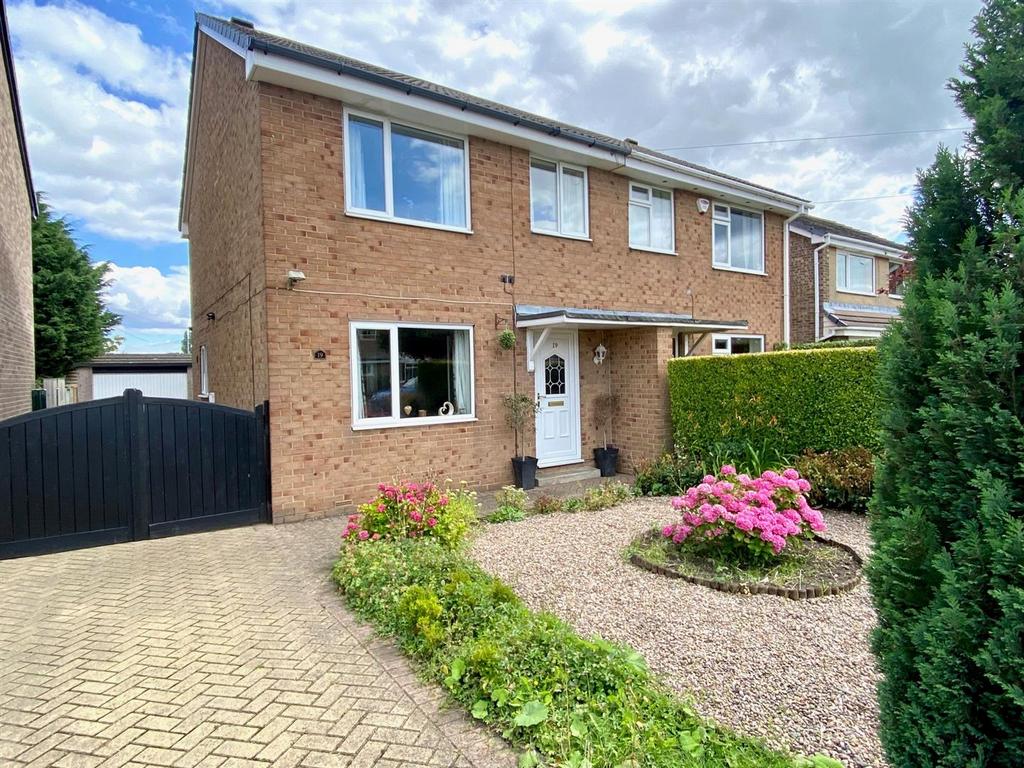Heathfield 19 new ext.jpg