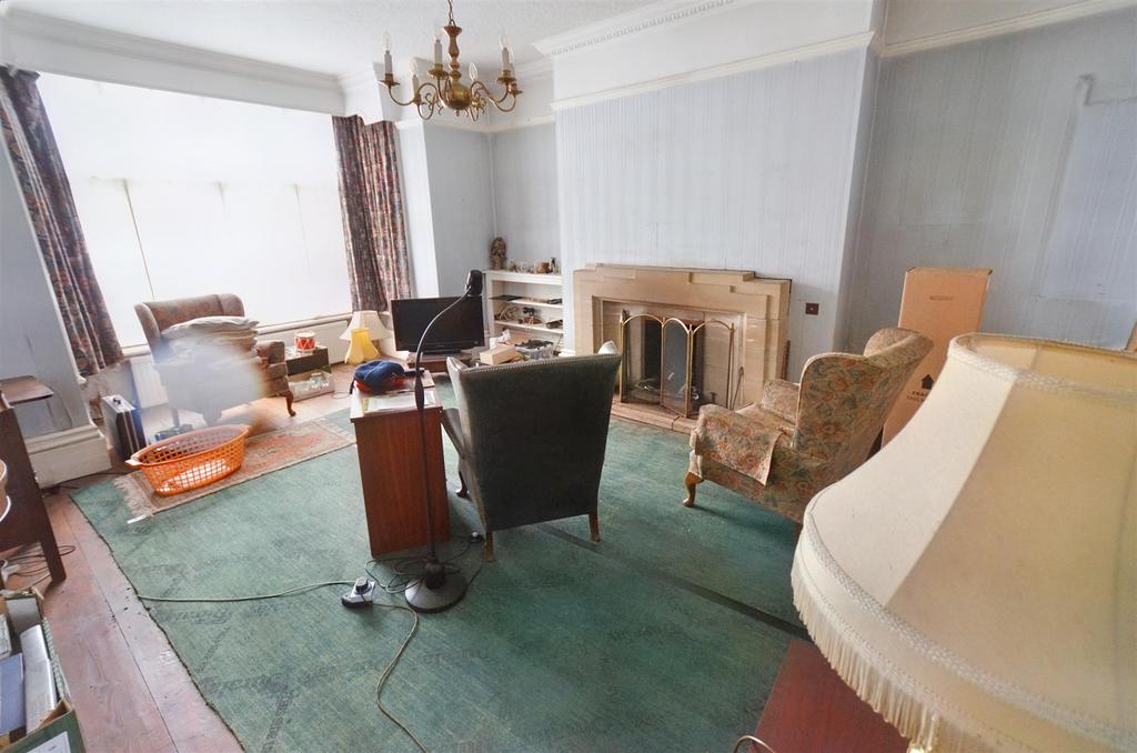 Lounge.jpg
