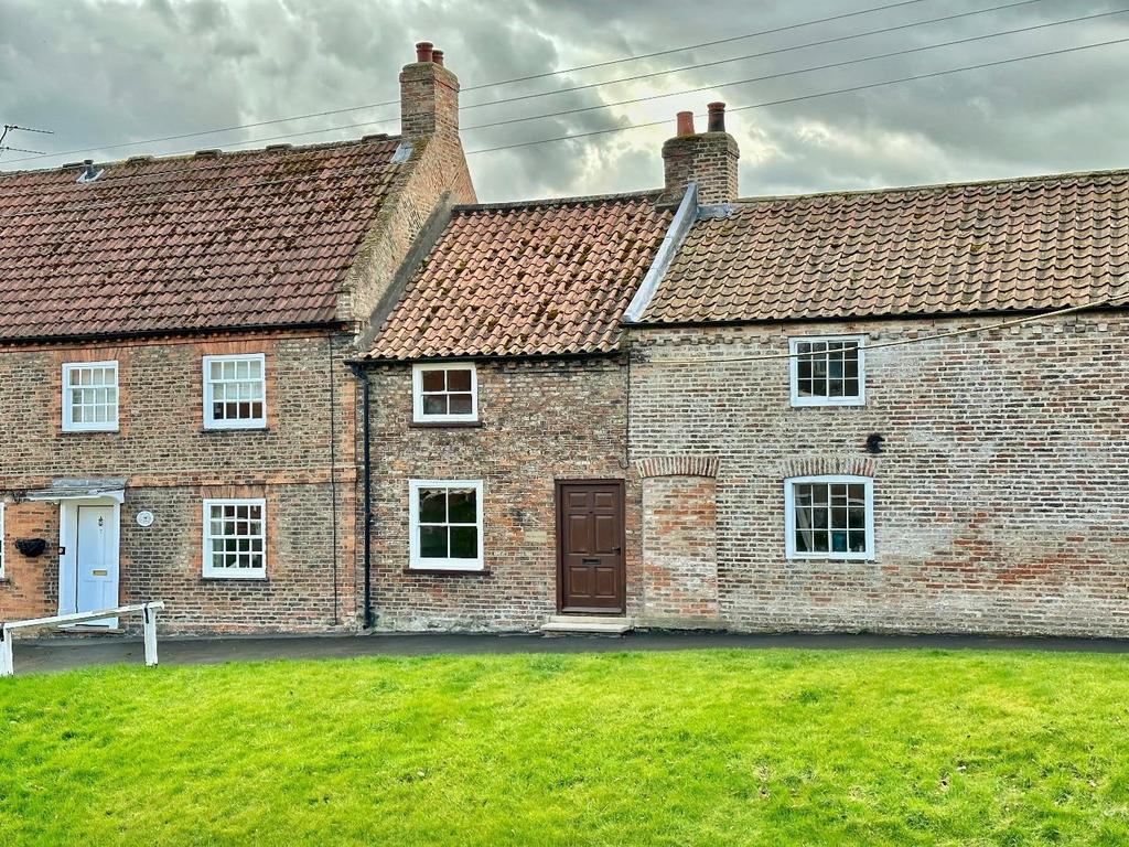 High Street, Stillington, York 2 bed terraced house for sale £225,000