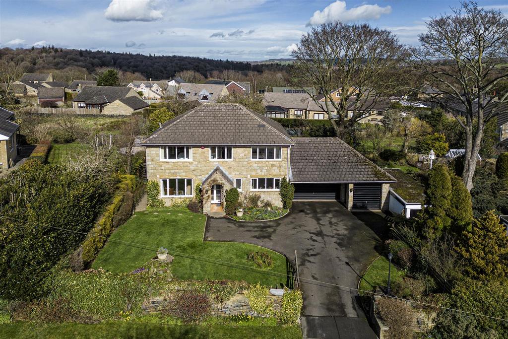 Cross Lane, Stocksmoor, Huddersfield 4 bed detached house £550,000