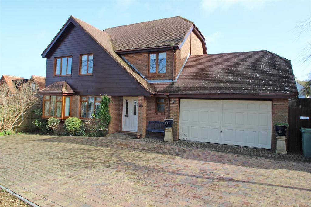 Fishbourne Lane, Fishbourne 4 bed detached house for sale £625,000