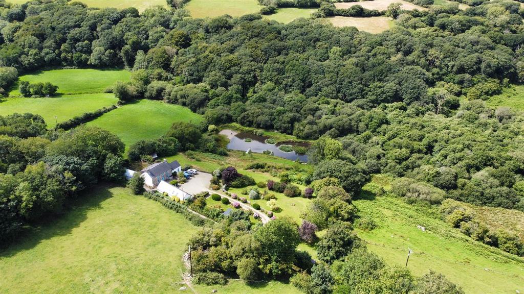 Penfeidr Cwm, Pontfaen, Fishguard 4 bed detached house for sale £825,000