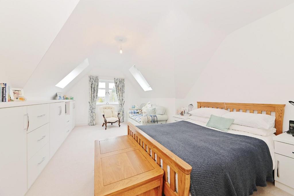 6 St Philips Place - bed1b.jpg