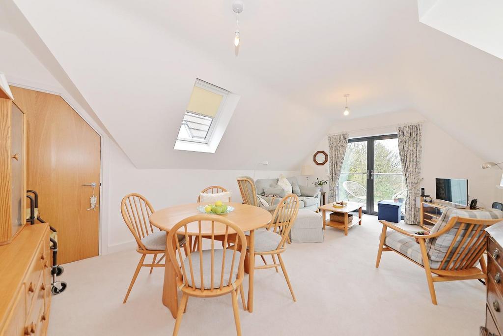6 St Philips Place - sitt1.jpg