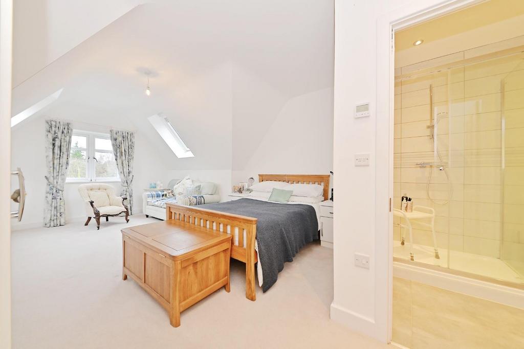 6 St Philips Place - bed1a.jpg